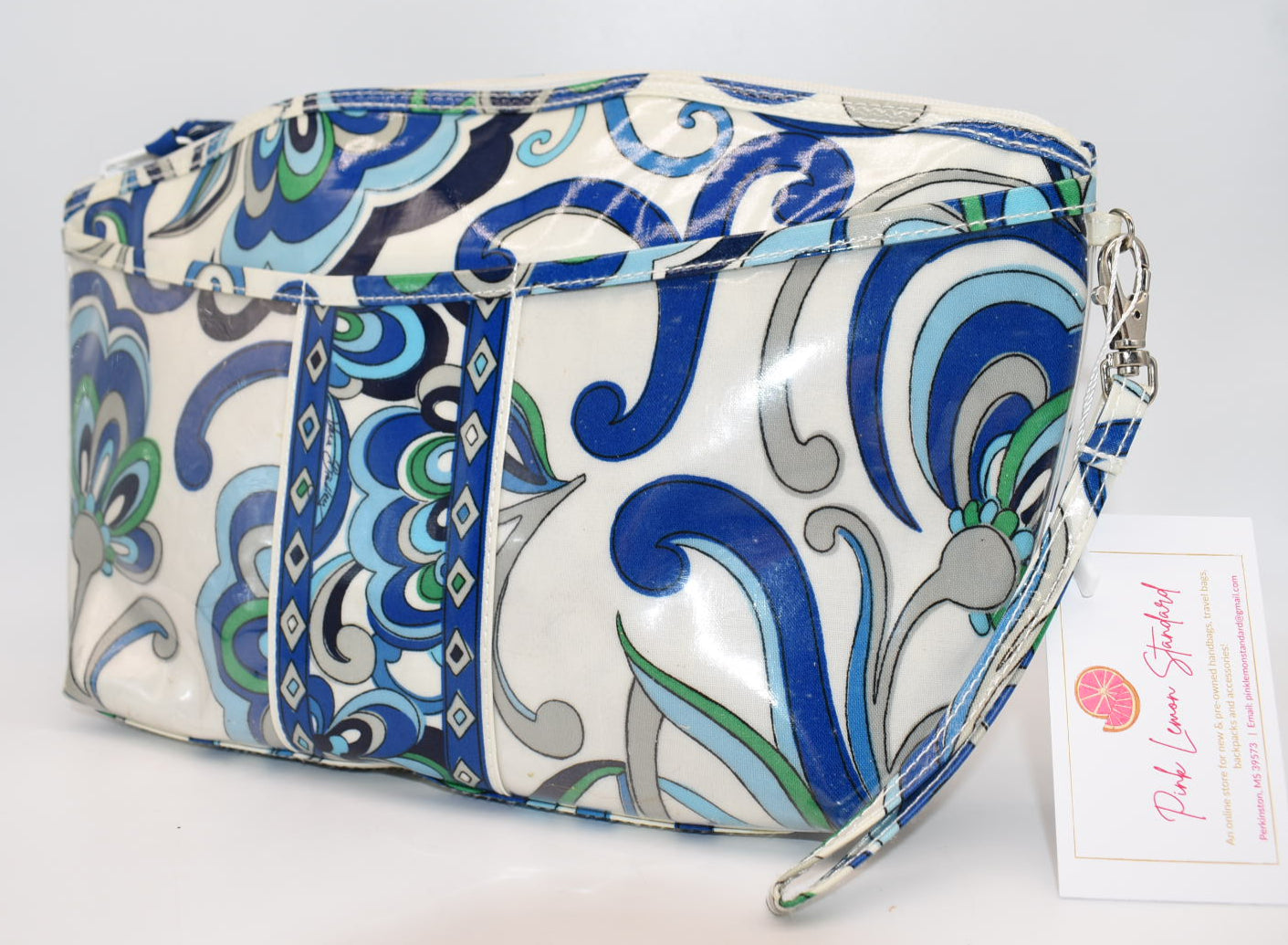 Vera Bradley XL Waterproof Makeup & Toiletry Bag in "Mediterranean White" Pattern