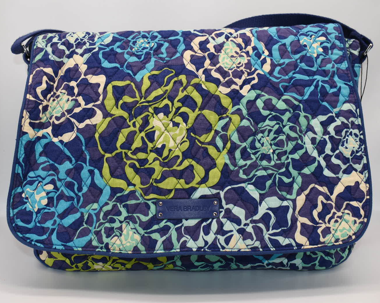 Vera Bradley Laptop Messenger Bag in "Katalina Blues" Pattern