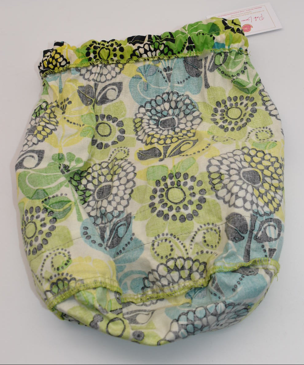Vera Bradley Ditty Bag in "Limes Up" Pattern