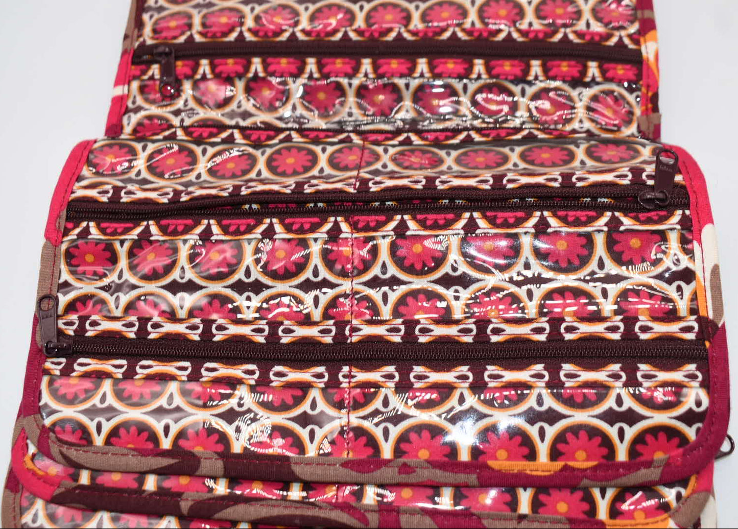 Vera Bradley Travel Jewelry Book Organizer Case in "Carnaby" Pattern