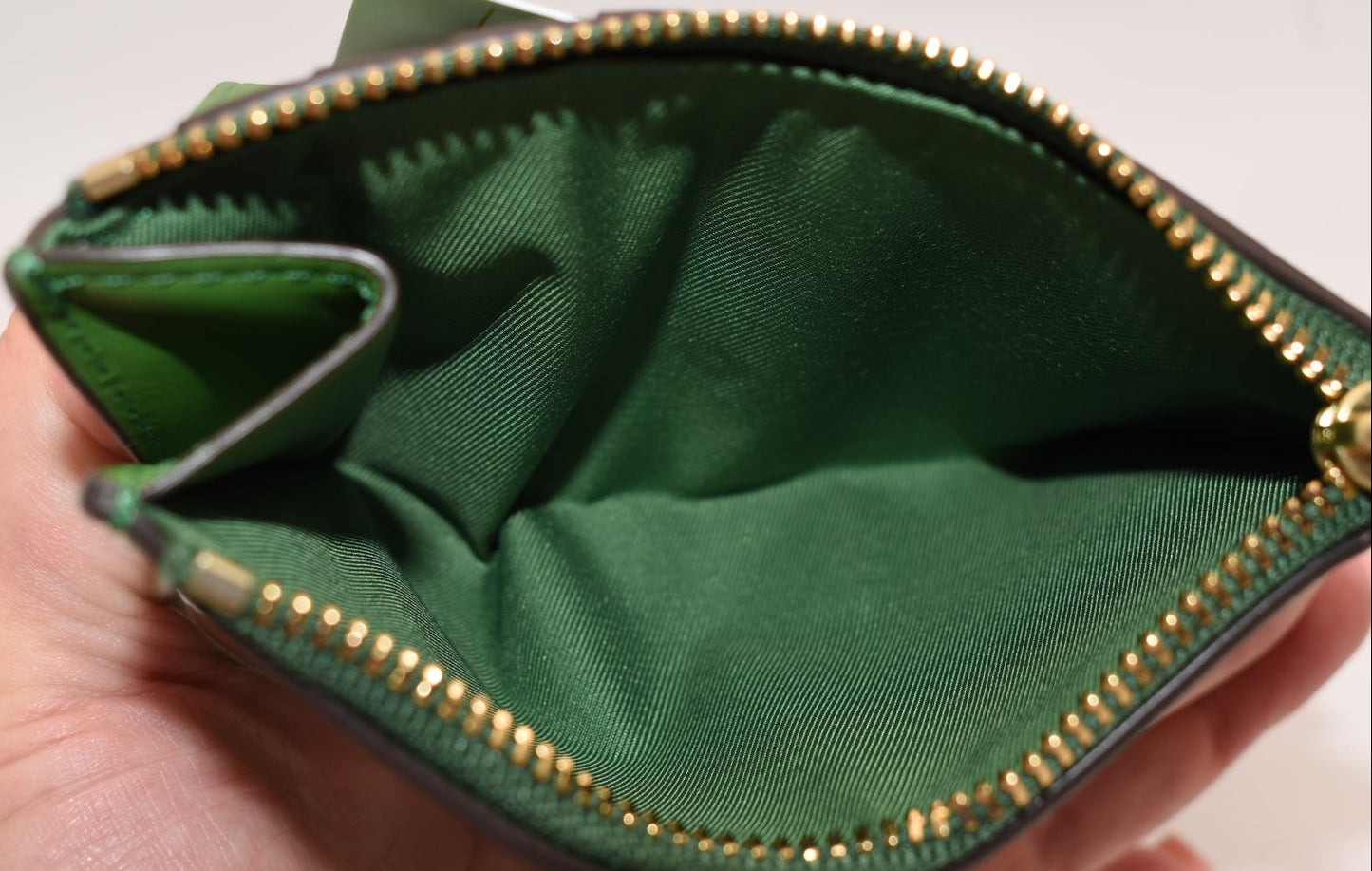 Tory Burch Kira Pebbled Medium Flap Wallet in Poblano Green