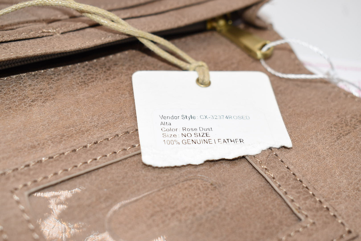 HOBO Alta Leather Continental Wallet in Rose Dust