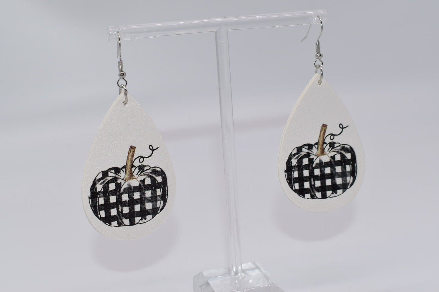Seasonal Earrings: Black & White Plaid Pumpkin Drop Earrings