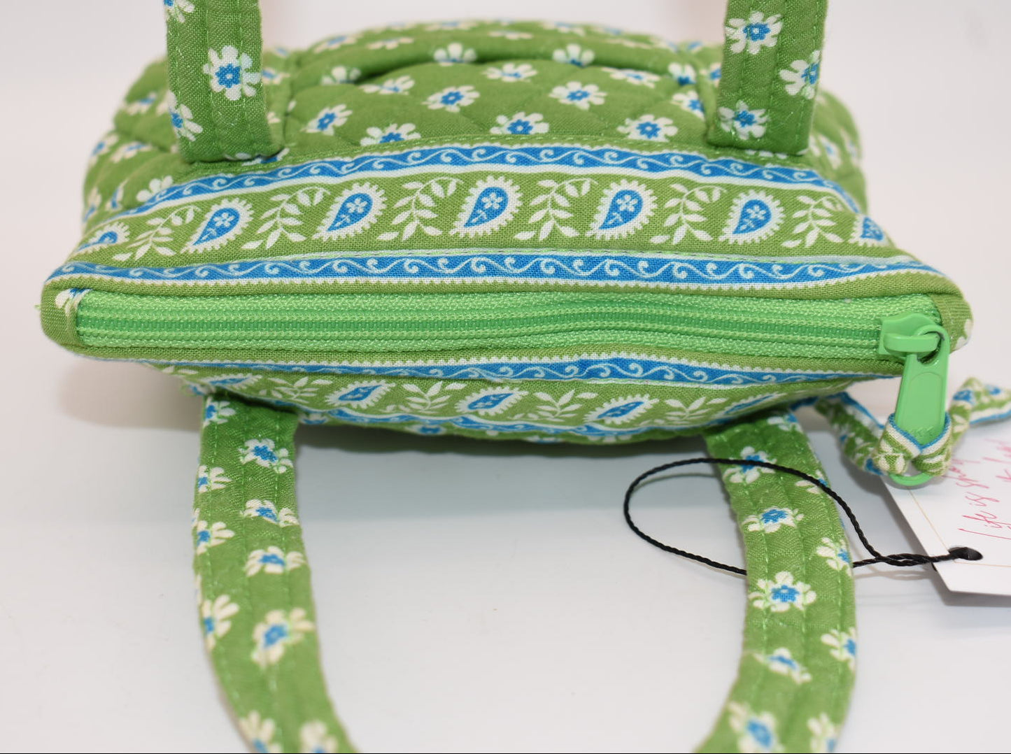 Vera Bradley Little Bitty Betsy Bag in "Apple Green" Pattern