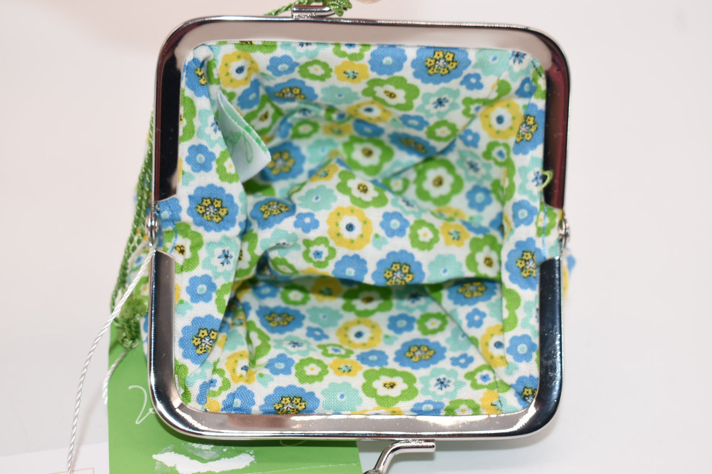 Vera Bradley Petite Kisslock Pouch in "English Meadow" Pattern