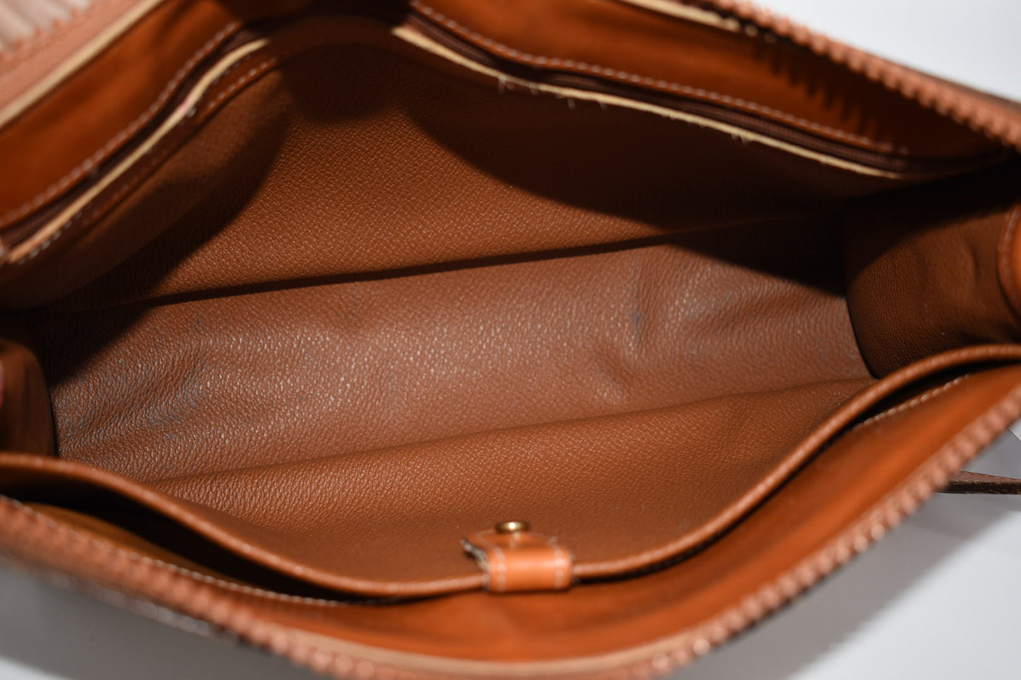 Vintage Dooney & Bourke All Weather Leather Shoulder Bag