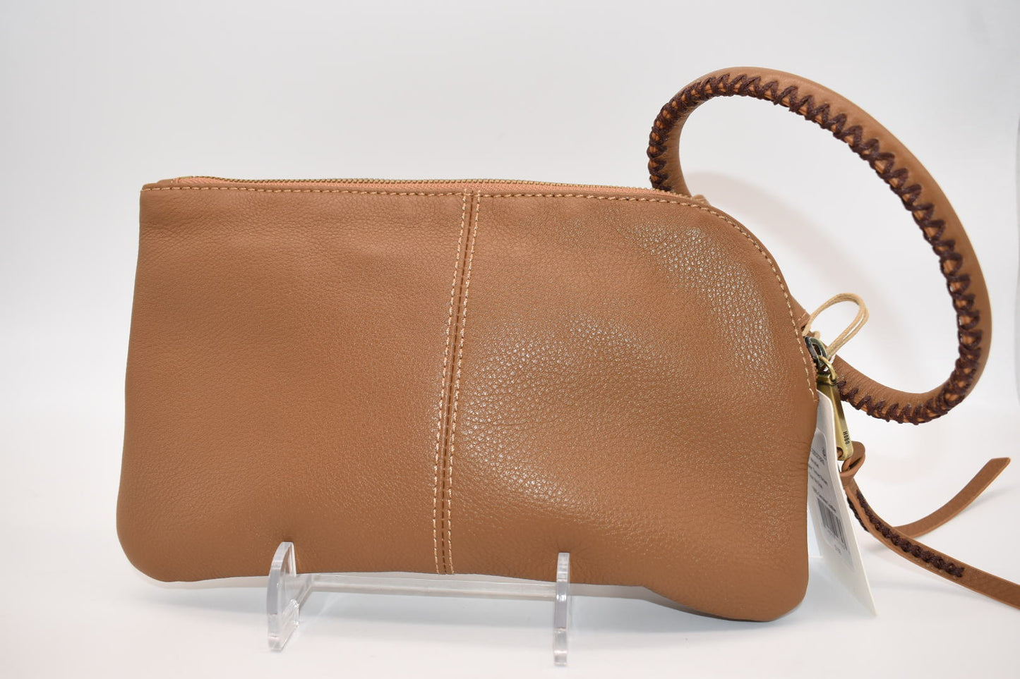 HOBO Intl Sable Wristlet Bag in Timber Brown
