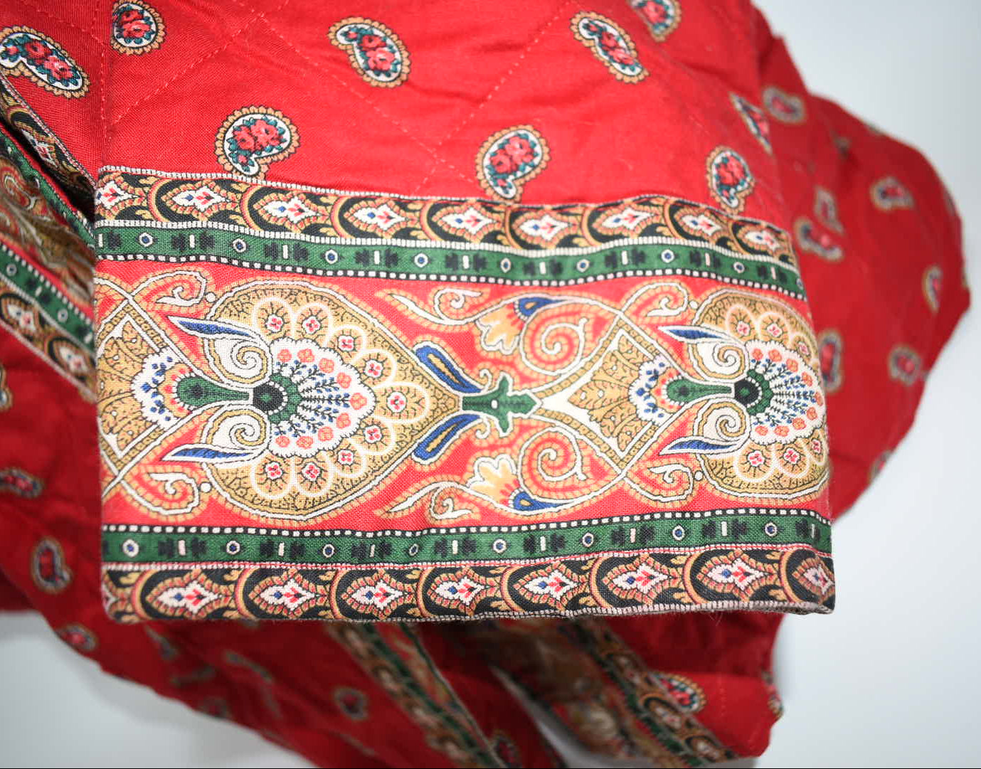 Vintage Vera Bradley Quilted Medium Jacket in "Apple Red - 1991" Pattern