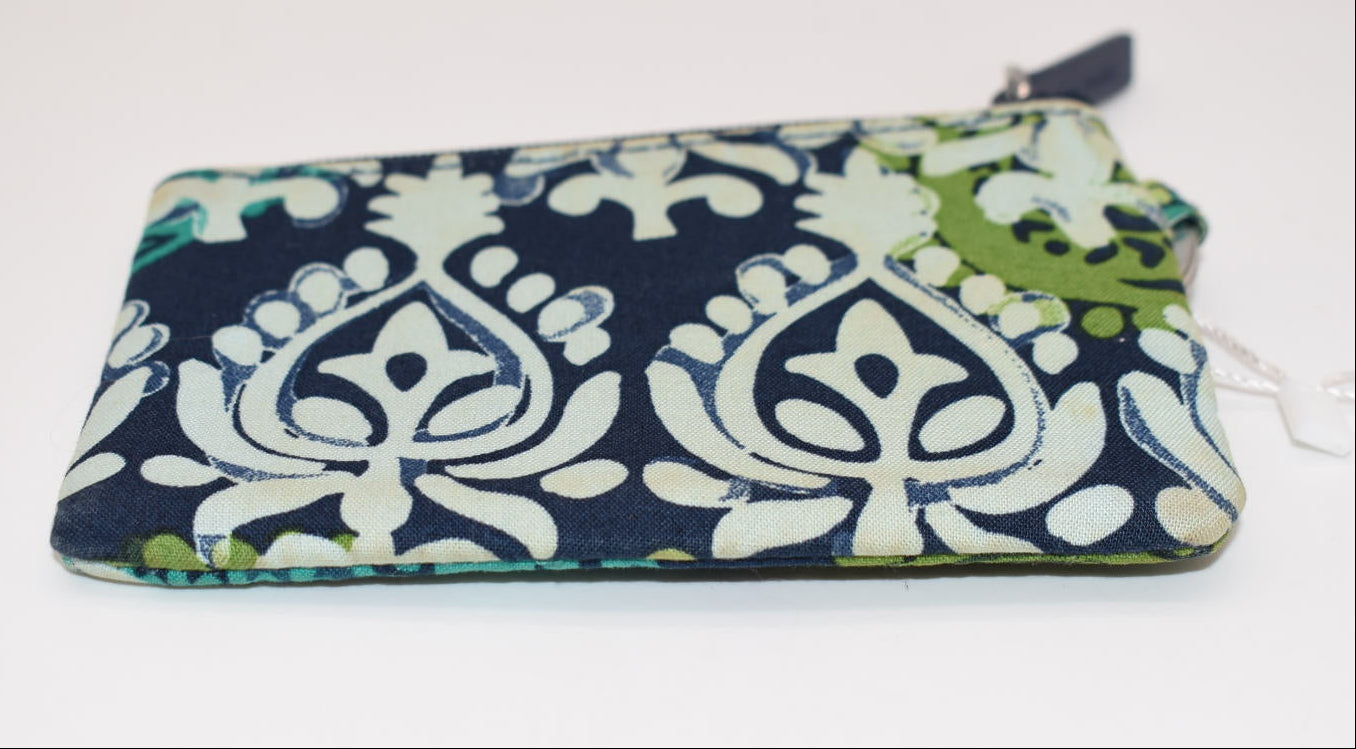 Vera Bradley Zip ID Case in "Caribbean Sea" Pattern