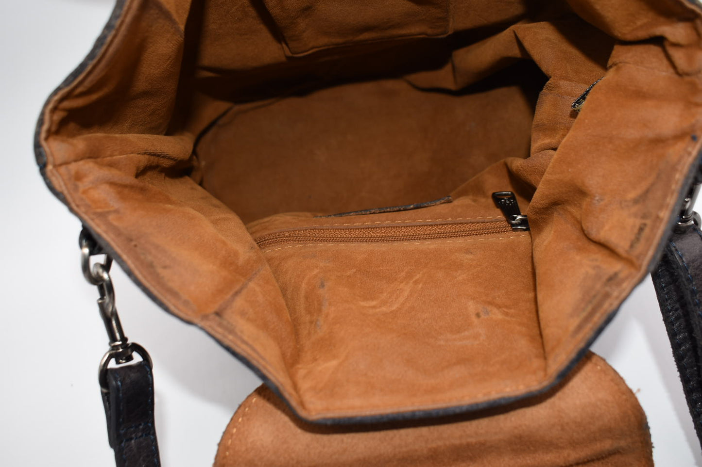 Patricia Nash Bellissimi Convertible Backpack in Distressed Glaze Black