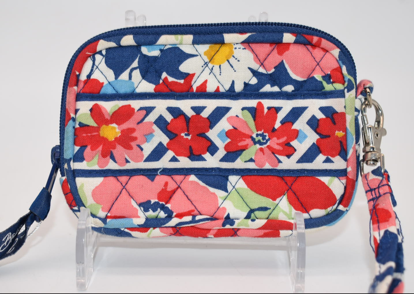 Vera Bradley Tech Case/ Zip Case in "Summer Cottage" Pattern