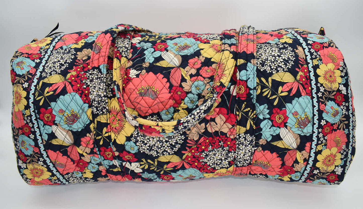Vera Bradley XL Duffel Bag in "Happy Snails" Pattern
