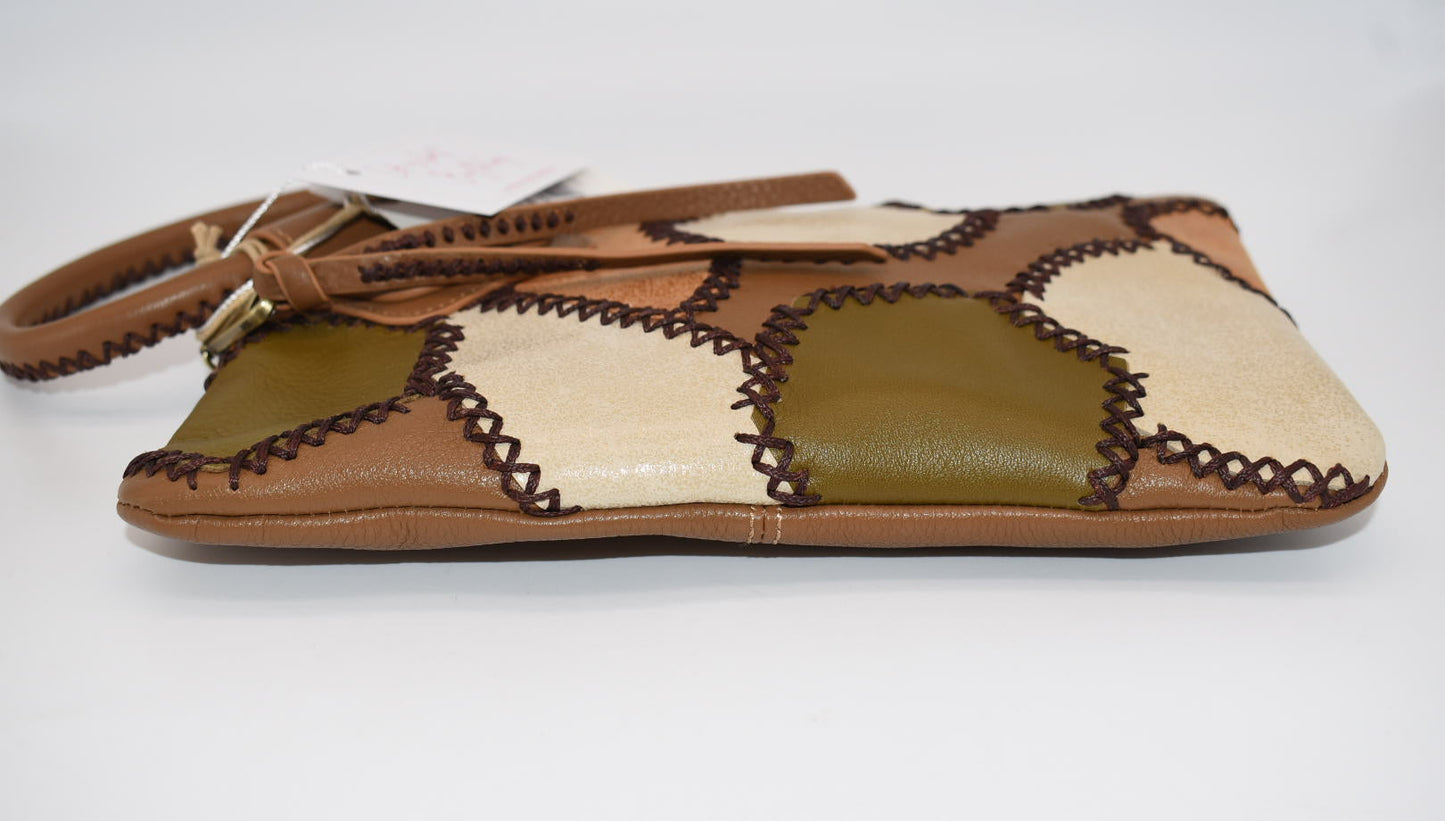 HOBO Intl Sable Wristlet Bag in Timber Brown