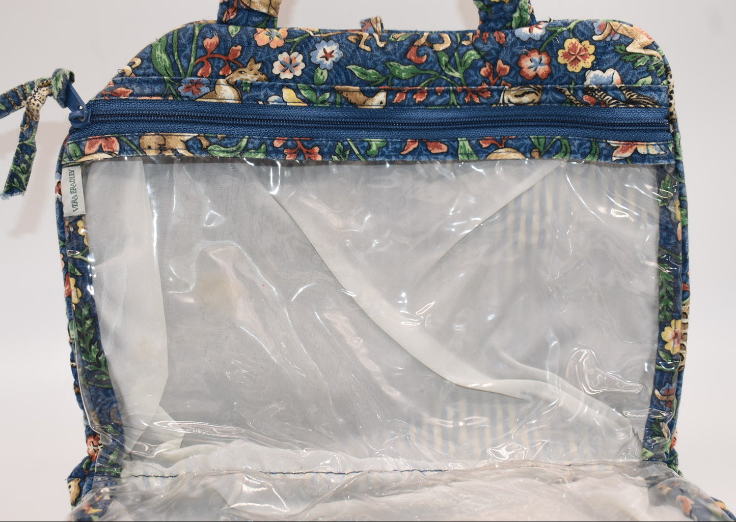 Vera Bradley Travel Organizer in "Animal Kingdom -2000" Pattern