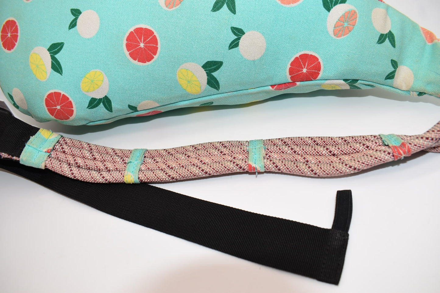 Kavu Original Rope Sling Bag in Citrus Grove