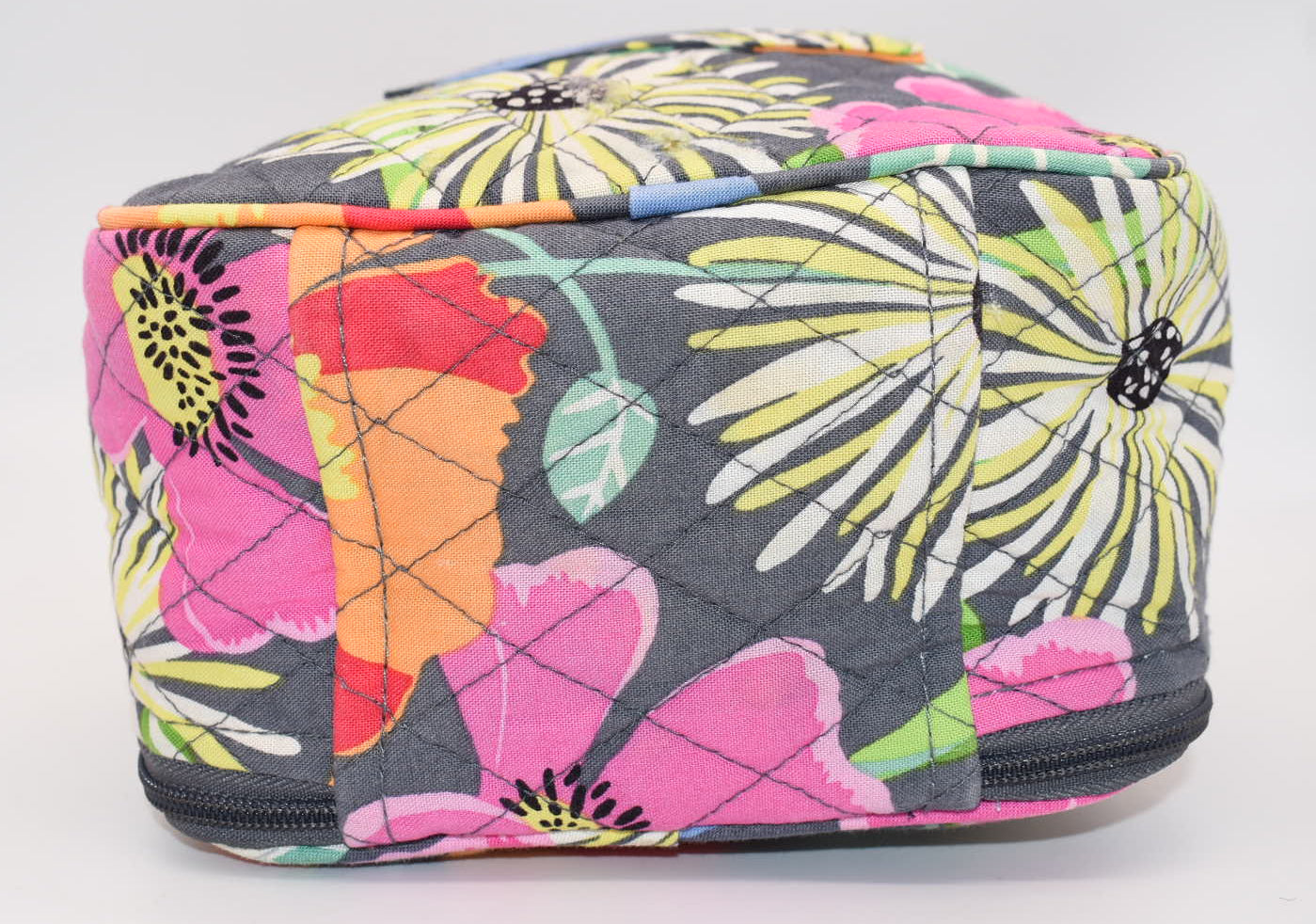 Vera Bradley Insulated Lunch Bag in "Jazzy Blooms" Pattern