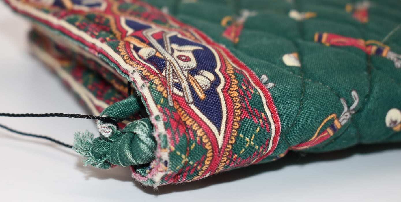 Vintage Vera Bradley Elite Crossbody Bag in "Golf Green -1995" Pattern