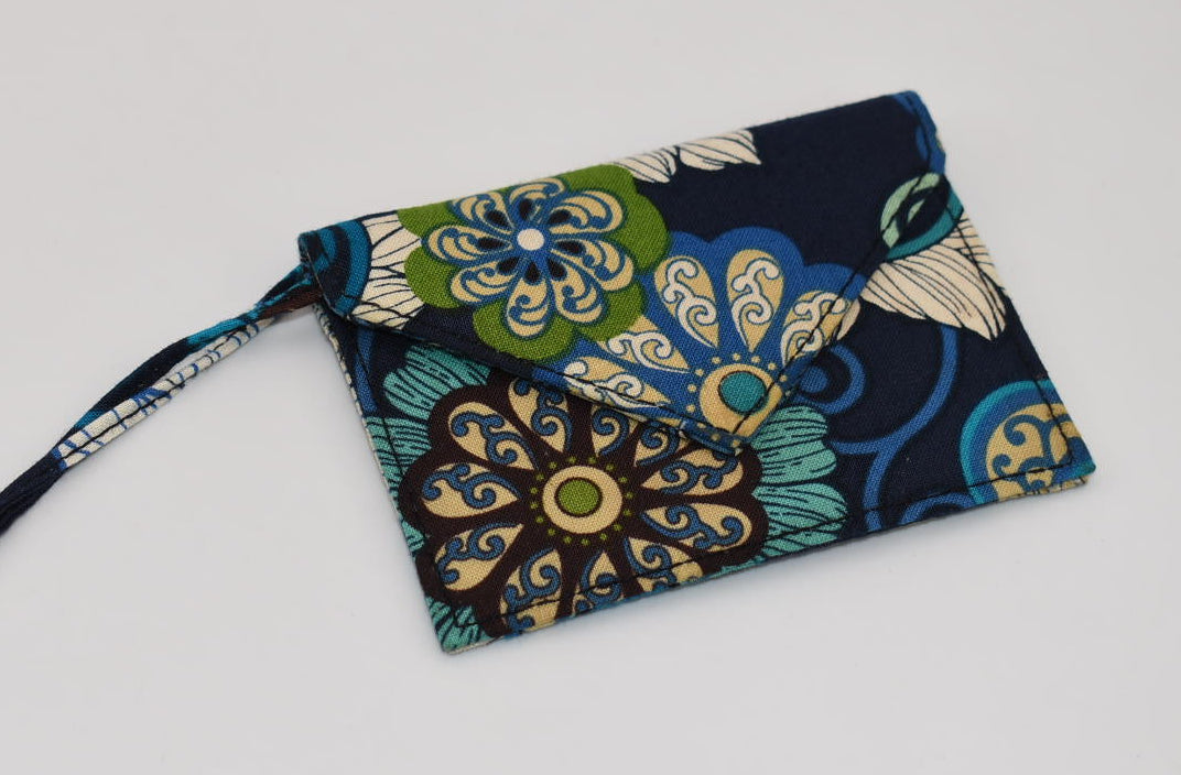 Vera Bradley Luggage Tag in "Mod Floral-Blue" Pattern
