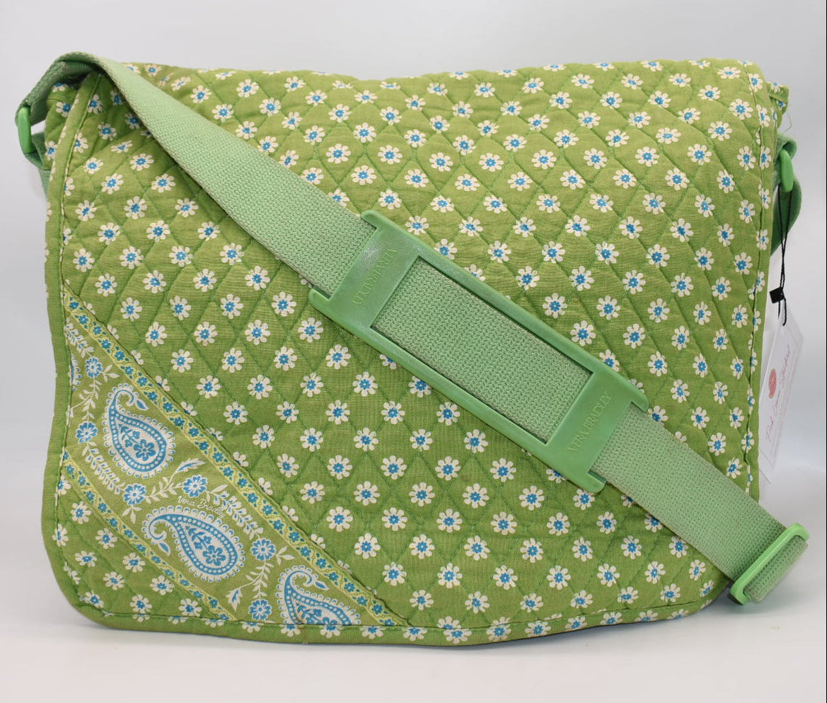 Vera Bradley Commuter Laptop Messenger Bag in "Apple Green" Pattern