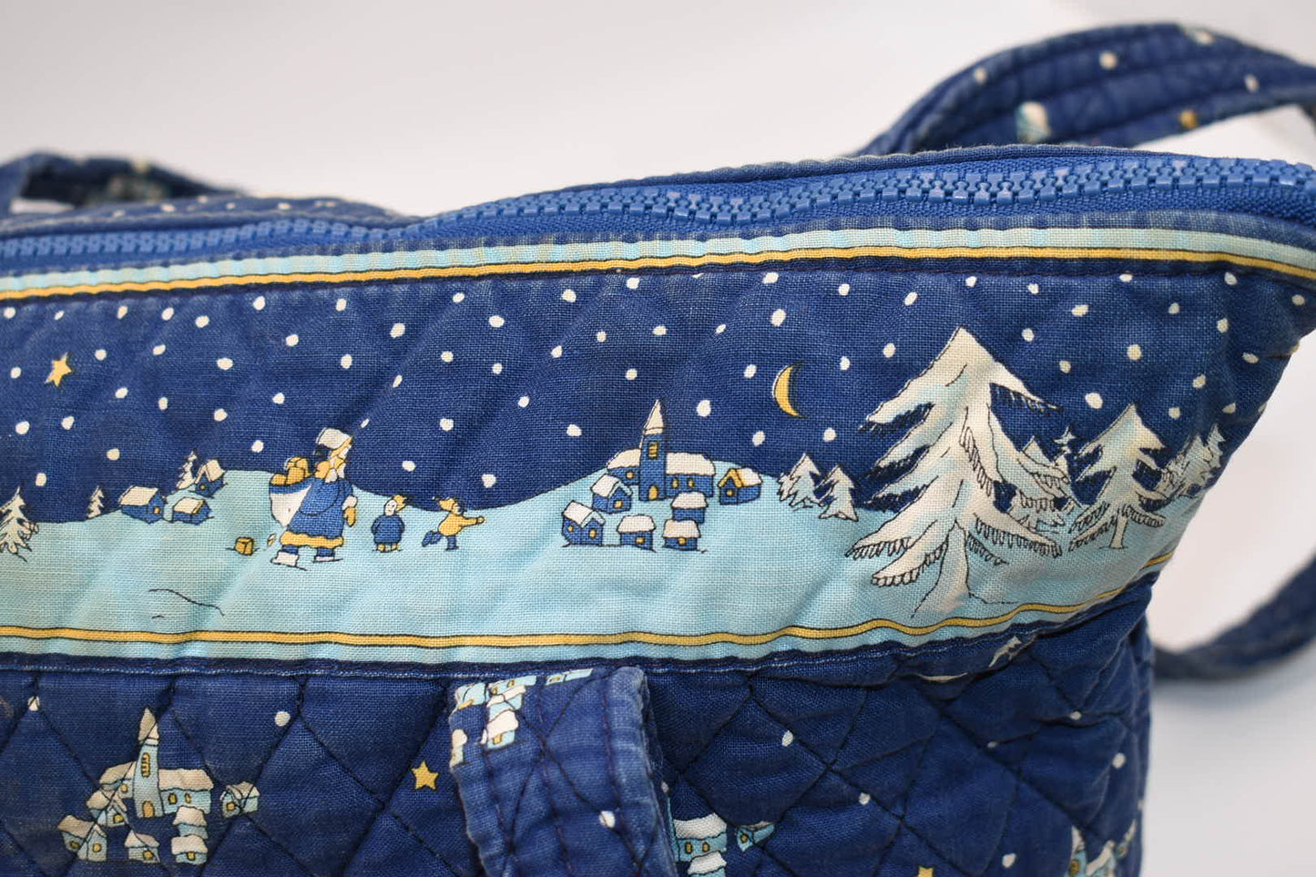 Vera Bradley Large Paddy Tote Bag in "Blue Christmas-1997" Pattern