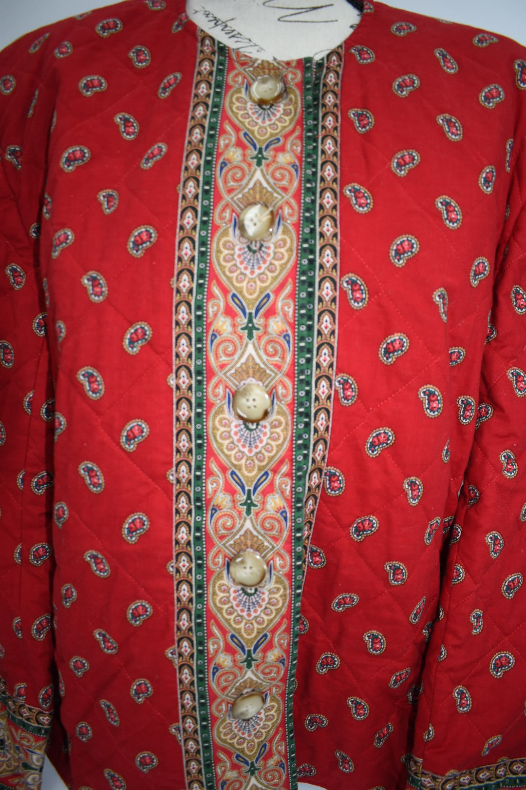 Vintage Vera Bradley Large Quilted Jacket in "Apple Red -1991" Pattern