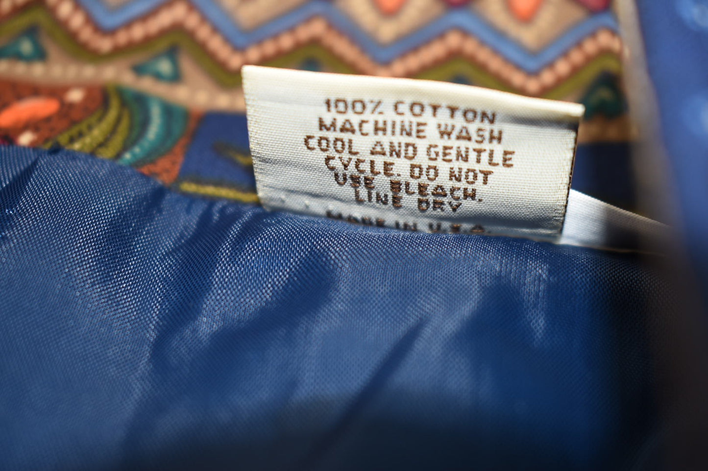 Vintage Vera Bradley Large Quilted Jacket in "Medley -1994" Pattern