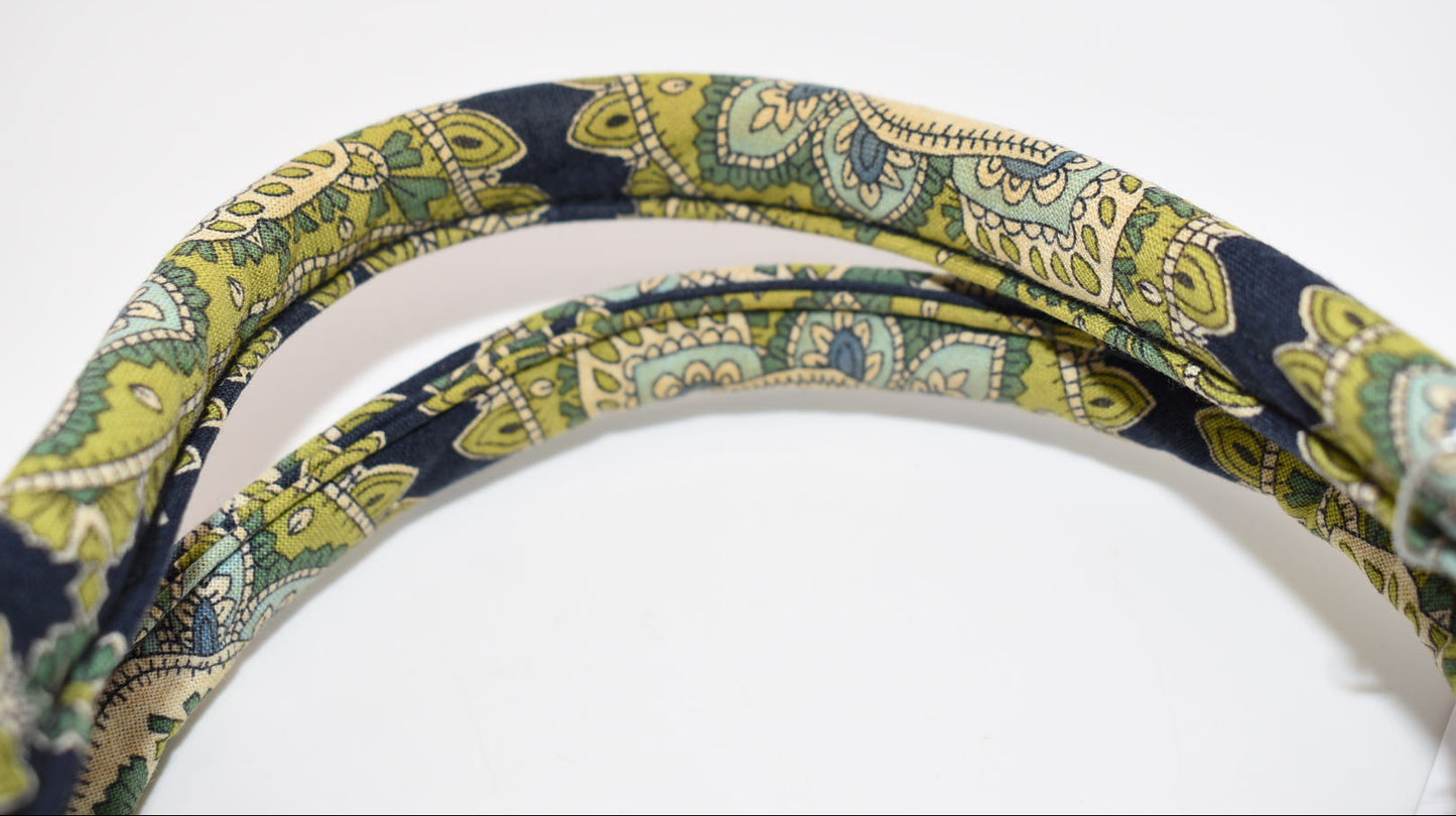 Vera Bradley Laptop Sleeve Tote Bag in "Cambridge" Pattern