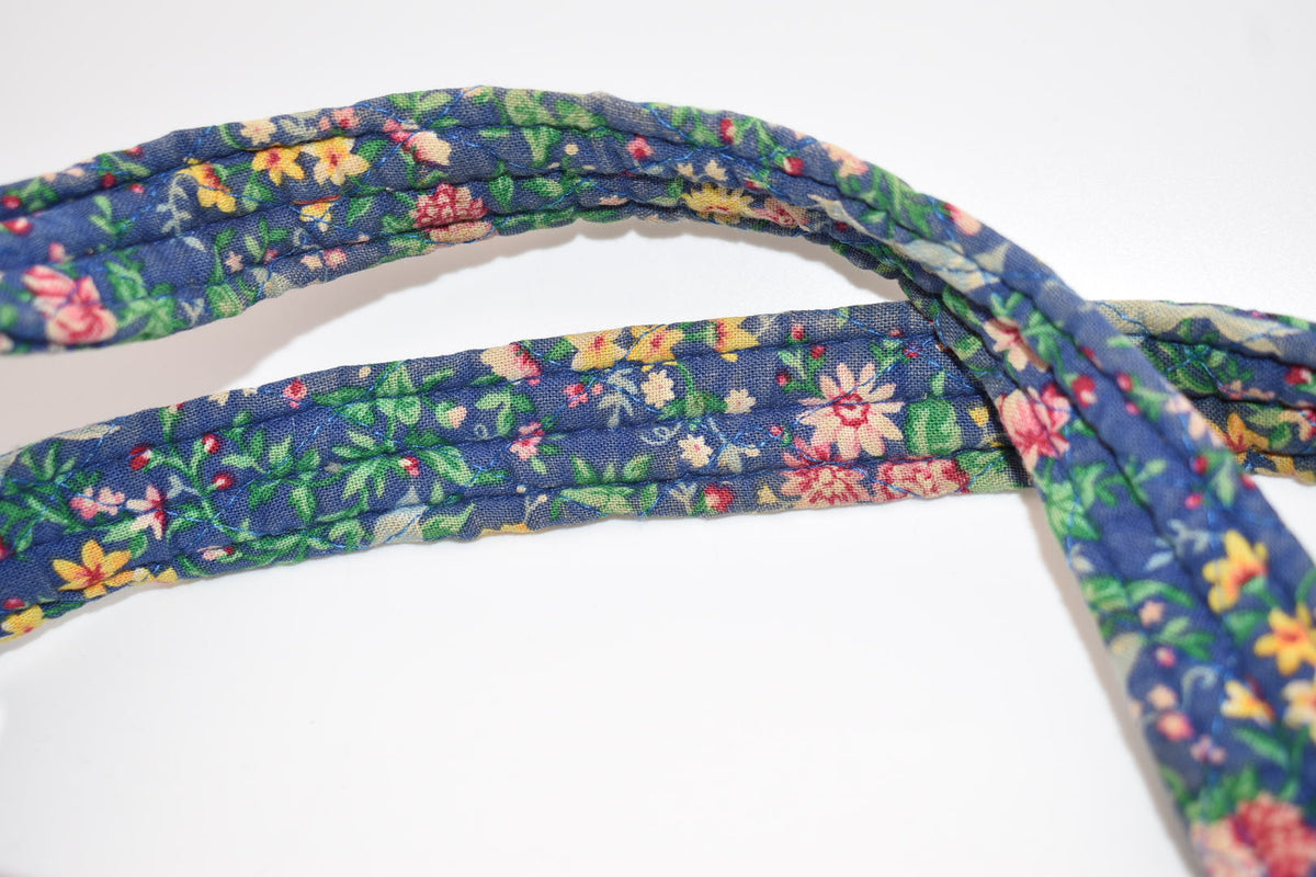 Vintage Vera Bradley Large Vera Tote Bag in "Bluebird" Pattern
