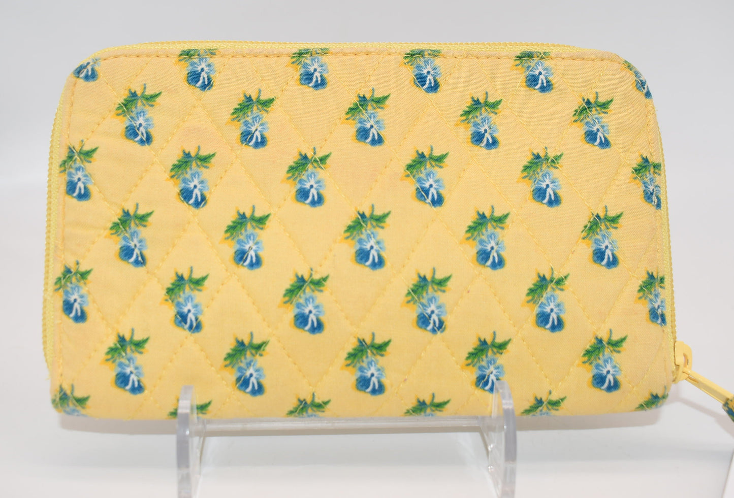 Vera Bradley Zip Around Wallet in "Katherine" Pattern