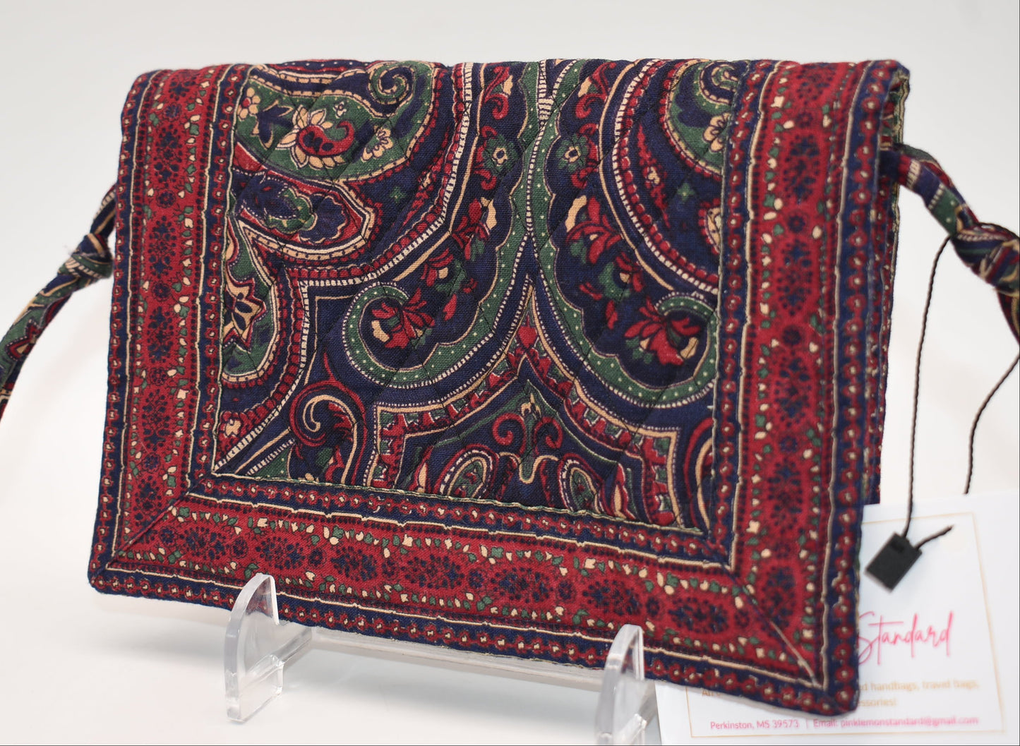 Vintage Vera Bradley Elite Crossbody in "Medallion-1995" Pattern