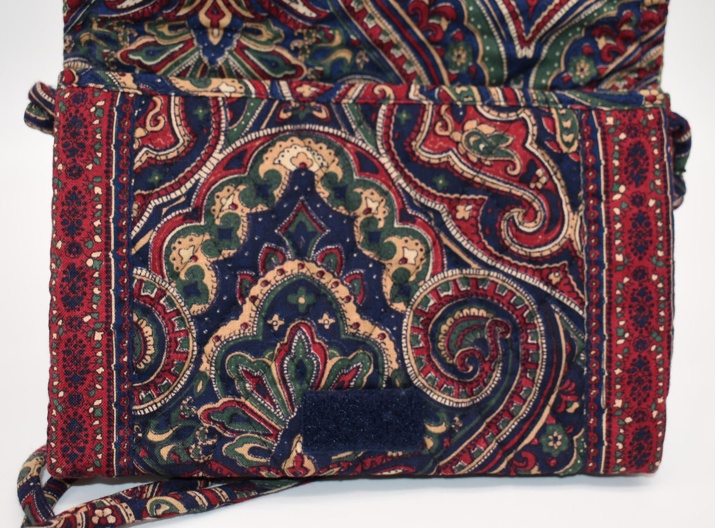 Vintage Vera Bradley Elite Crossbody in "Medallion-1995" Pattern