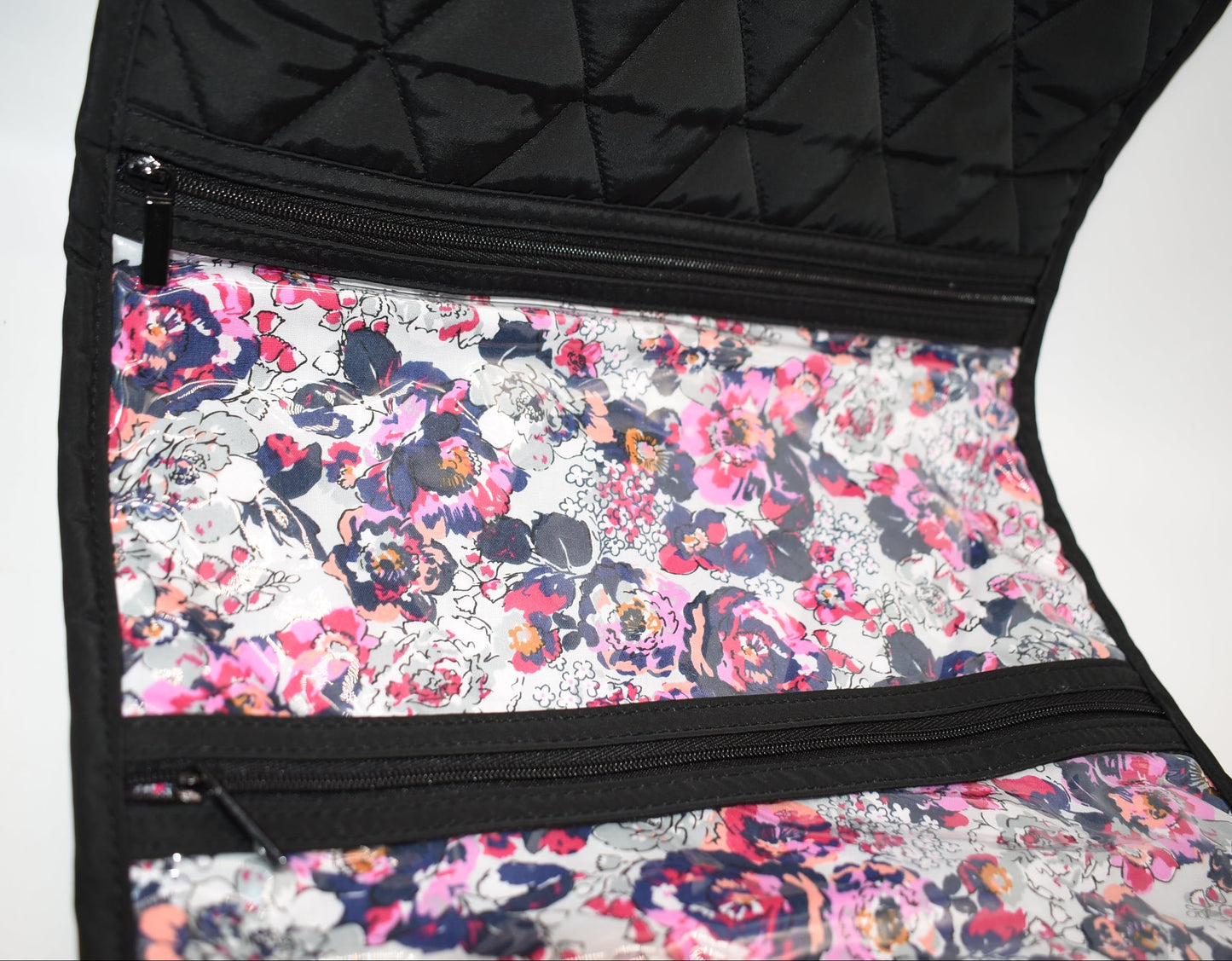 Vera Bradley Ultralight Hanging Travel Organizer in Black