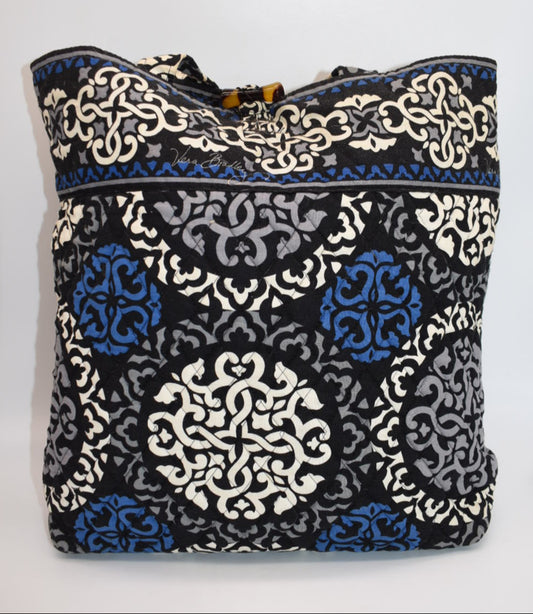 Vera Bradley Everyday Tote Bag in "Canterberry Cobalt" Pattern