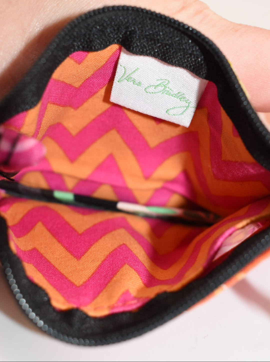 Vera Bradley Zip ID Case in "Ziggy Zinnia" Pattern