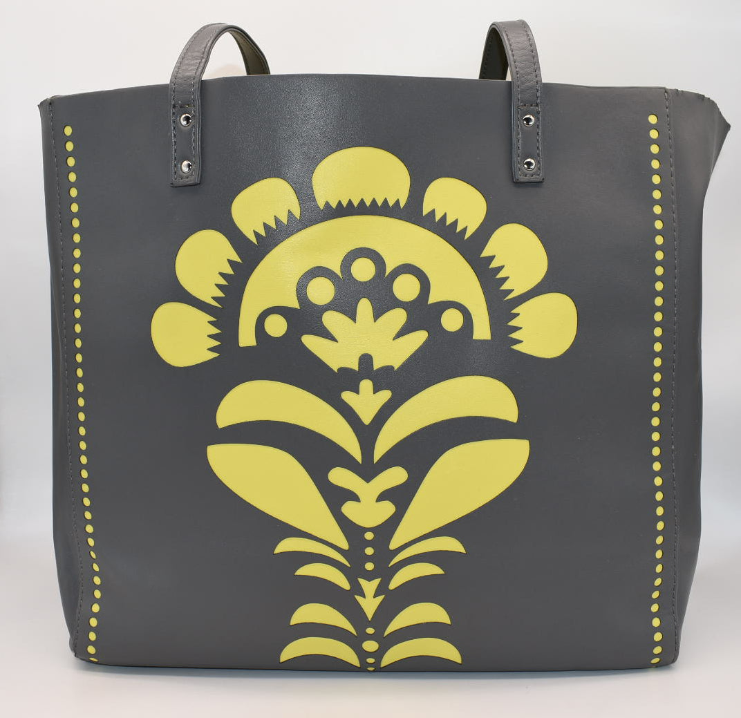 Vera Bradley Laser Cut Tote Bag