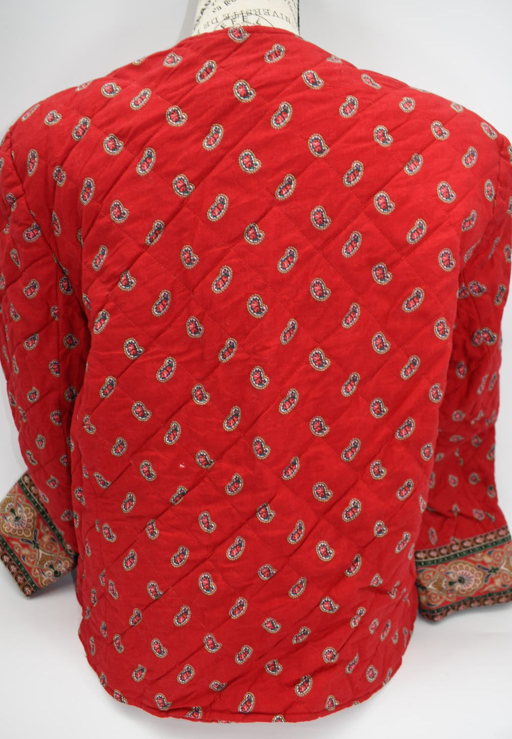 Vintage Vera Bradley Large Quilted Jacket in "Apple Red - 1991" Pattern