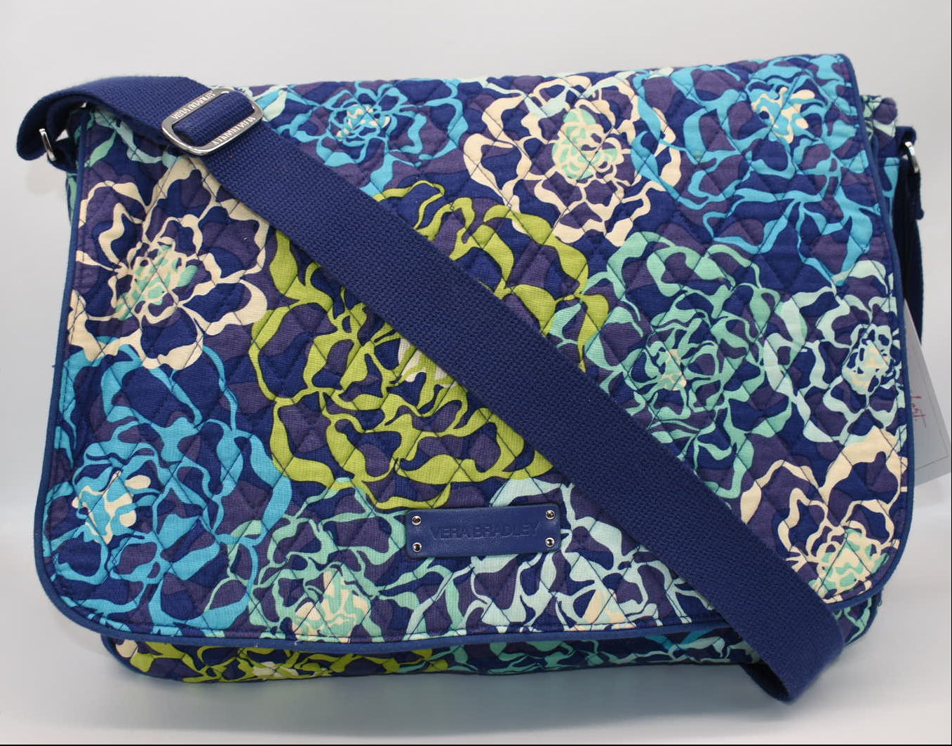 Vera Bradley Laptop Messenger Bag in "Katalina Blues" Pattern
