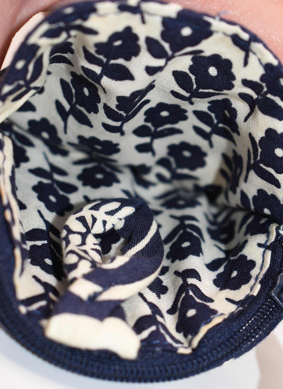 Vera Bradley Button Coin Purse in "Twirly Bird - Navy" Pattern