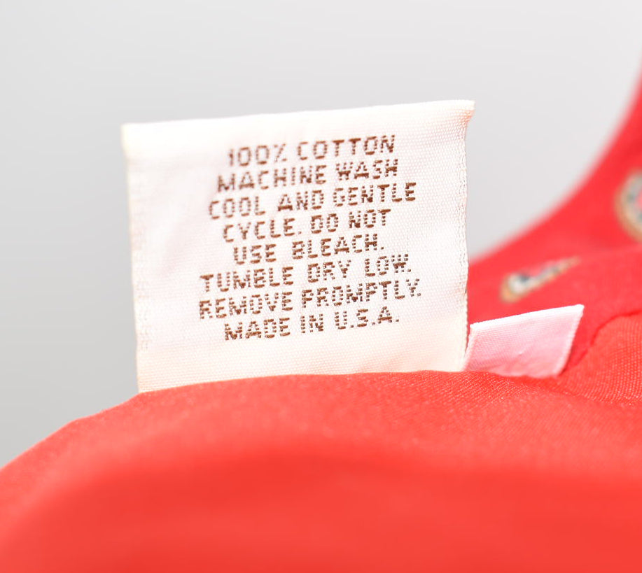 Vintage Vera Bradley Large Quilted Jacket in "Apple Red -1991" Pattern