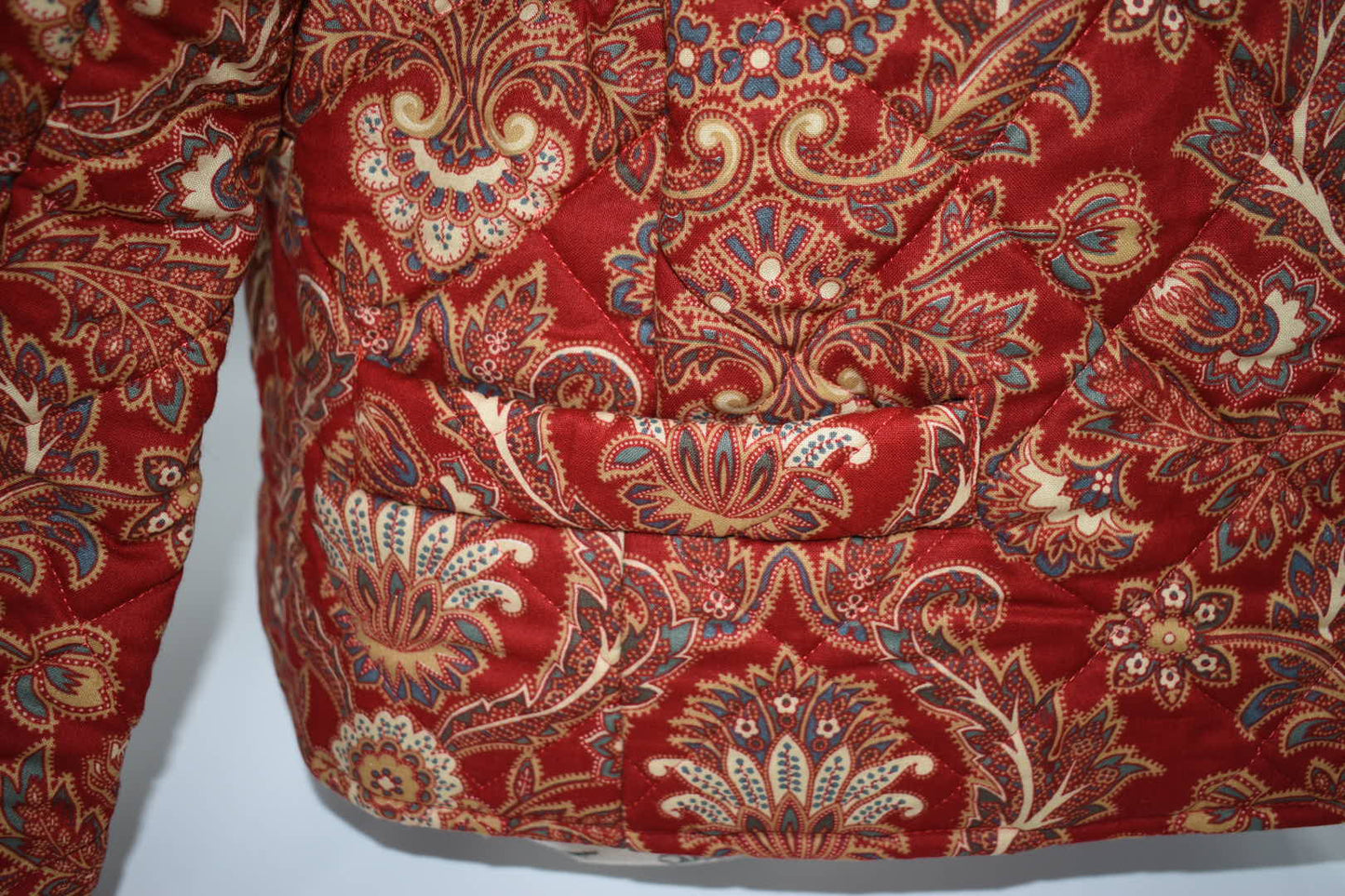 Vintage Vera Bradley Quilted Large Jacket in "Windsor -1995" Pattern