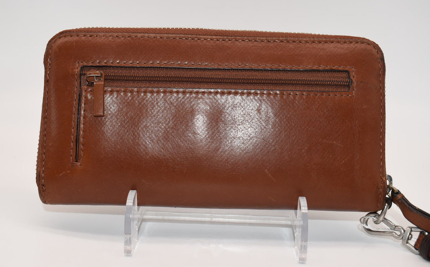 Vera Bradley Carryall RFID Accordion Wristlet in Mocha Brown