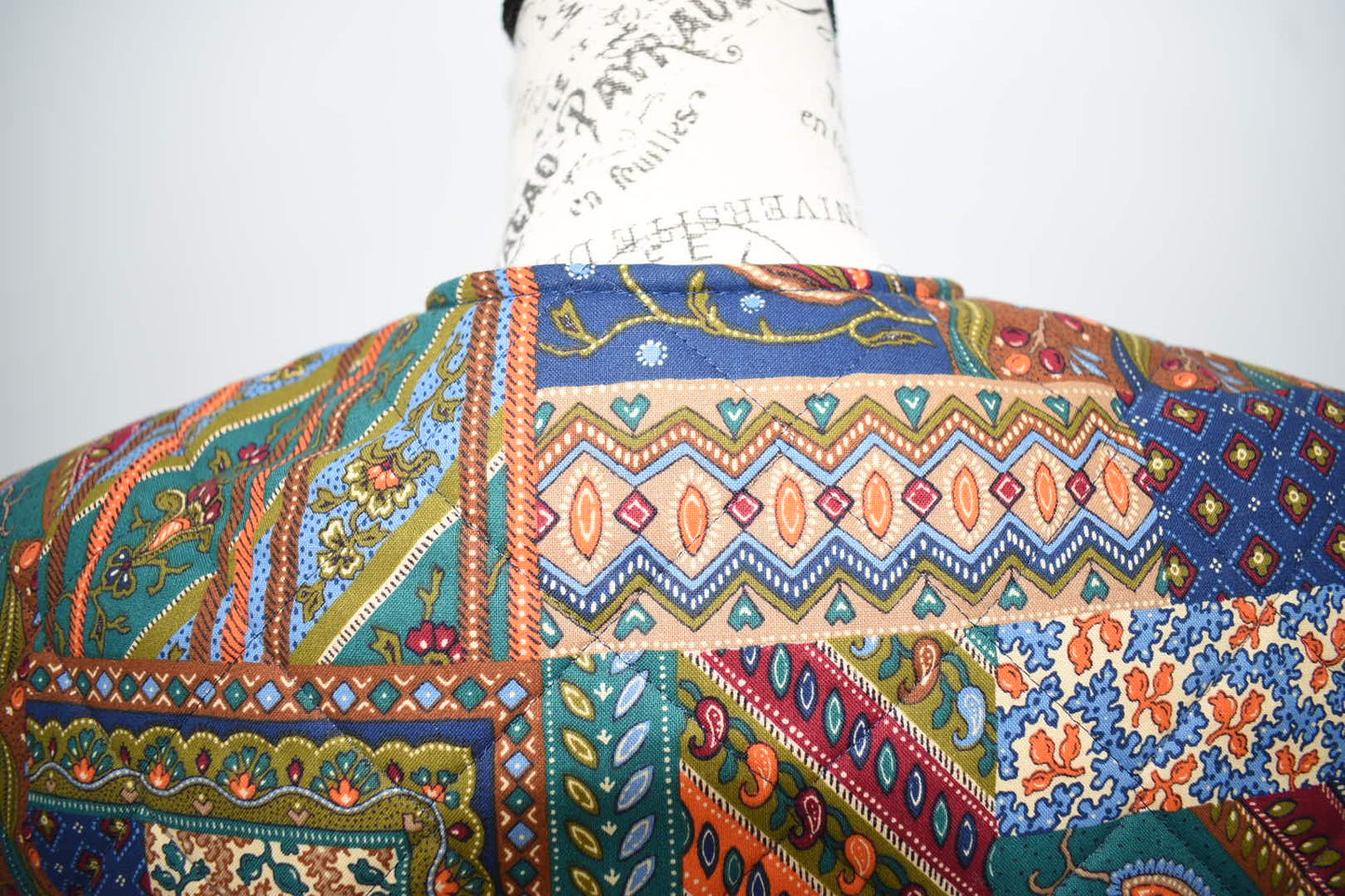 Vintage Vera Bradley Large Quilted Jacket in "Medley -1994" Pattern