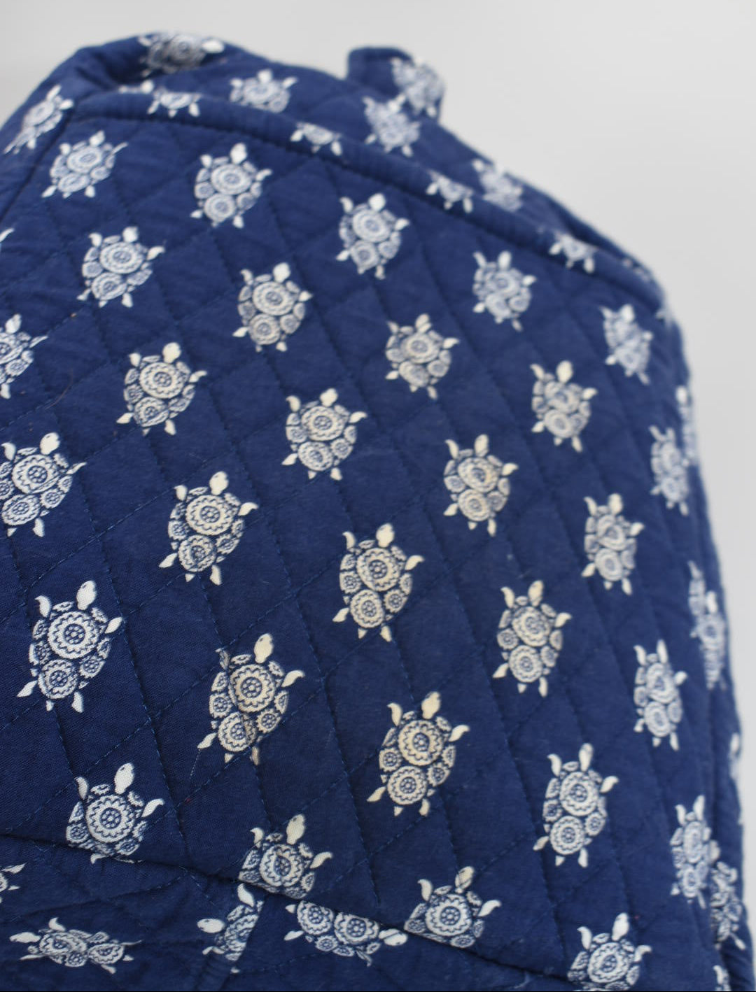 Vera Bradley Large Duffel Bag in "Sea Turtles " Pattern