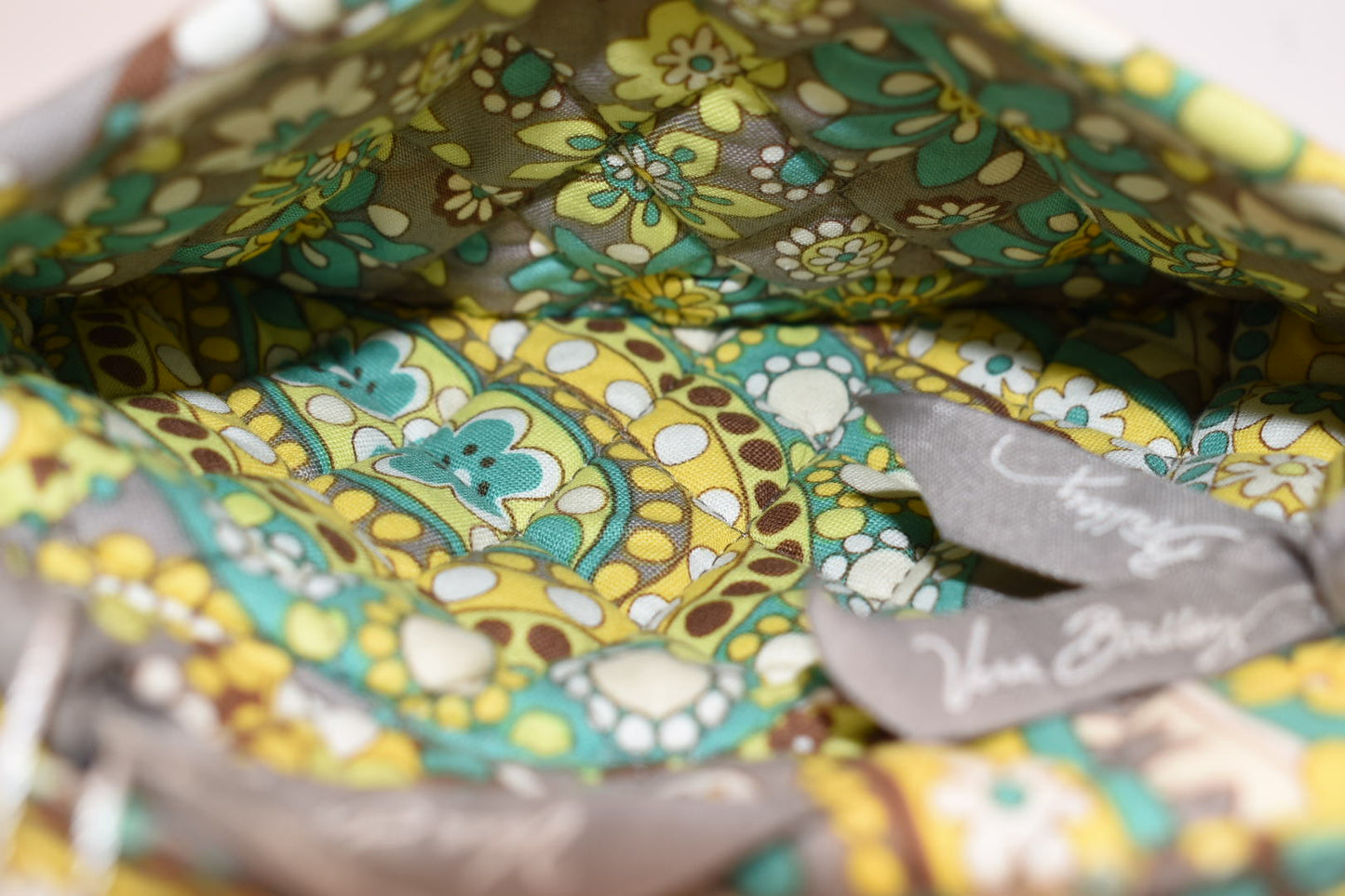 Vera Bradley Hanging Jewelry Travel Bag in "Lemon Parfait" Pattern
