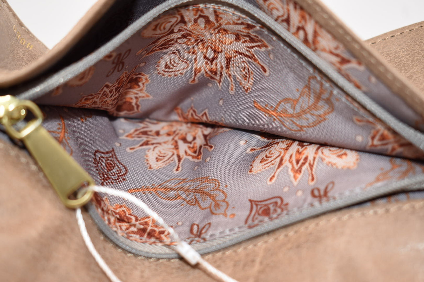 HOBO Alta Leather Continental Wallet in Rose Dust