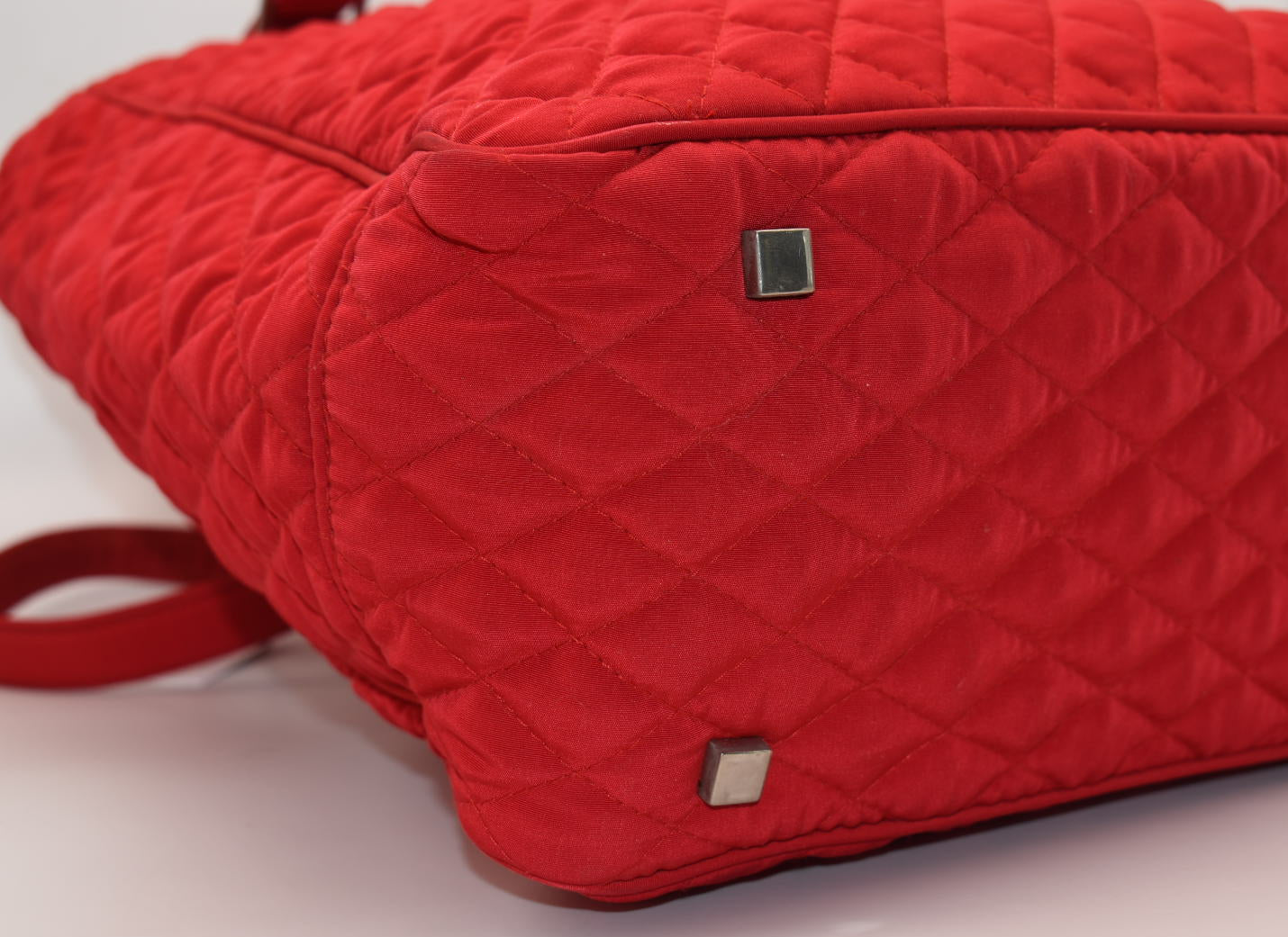 Vera Bradley Microfiber Turnlock Tote Bag in Fire Red