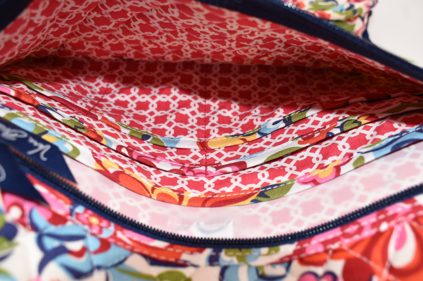 Vera Bradley Hanging Travel Organizer & Hanging Clip in "Hope Garden" Pattern