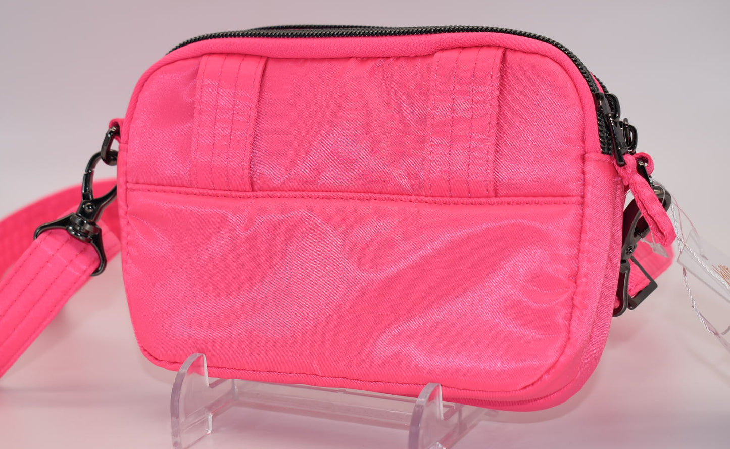 Lug Coupe SE Convertible Crossbody Bag in Magenta