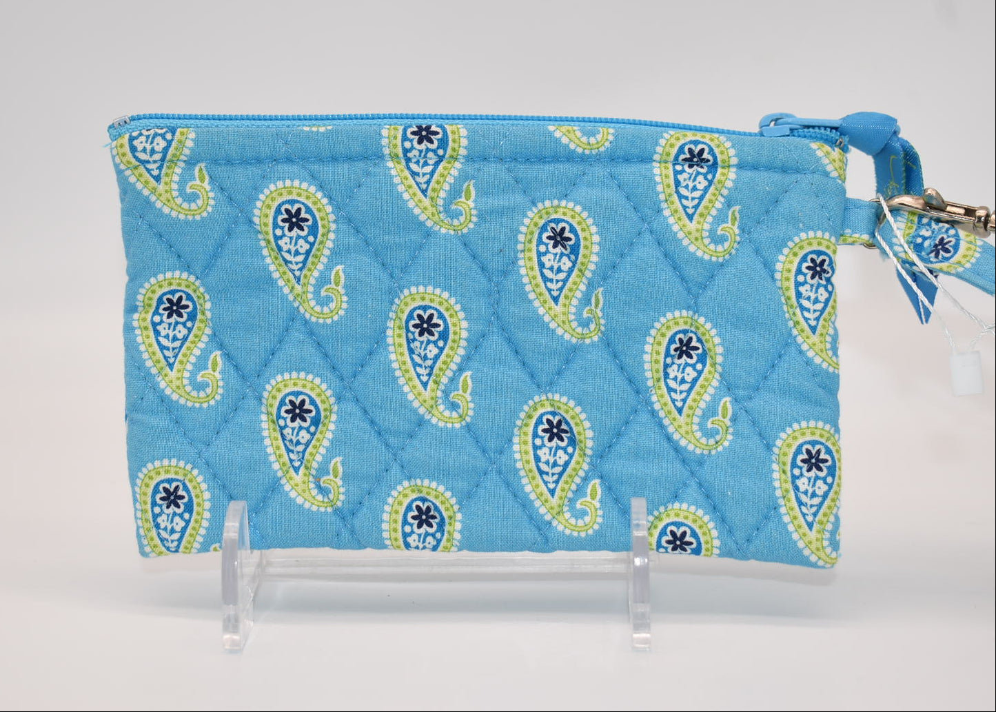 Vera Bradley Quilted Cotton Zip Wristlet in "Bermuda Blue" Pattern