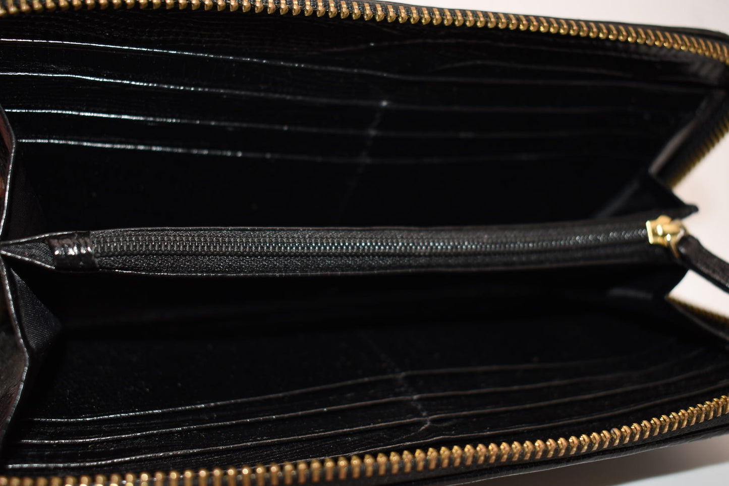 Brahmin Suri Wallet in Creme Multi-Texture
